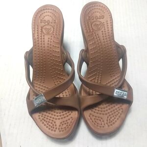 CROCS Brown Sandals with Textured Footbed